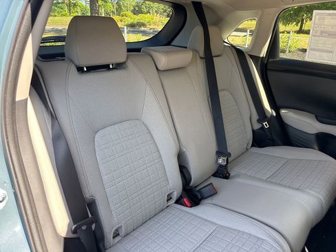 New 2026 Honda HR-V LX image 32