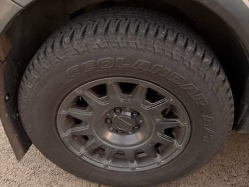 Used 2016 Subaru Crosstrek 2.0i Premium w/ Moonroof Package image 4