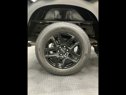 Used 2022 Chevrolet Silverado 1500 Custom w/ Rally Edition AWD/4WD image 38