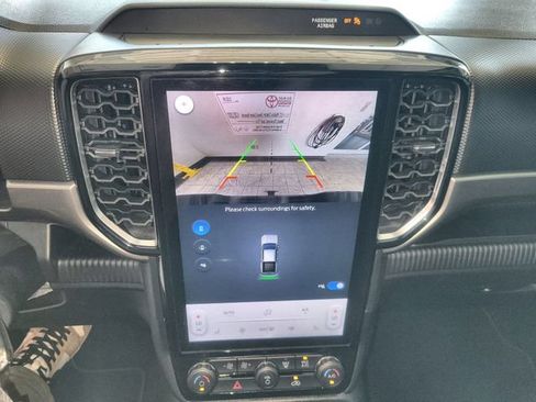 Used 2024 Ford Ranger XLT w/ FX4 Off-Road Package AWD/4WD image 17