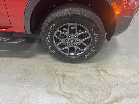 Used 2024 Ford Ranger XLT w/ FX4 Off-Road Package AWD/4WD image 4