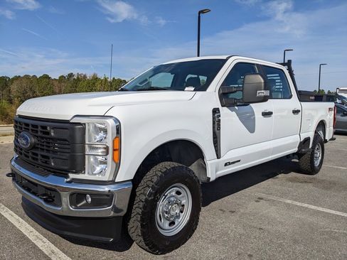 Used 2023 Ford F250 XL w/ FX4 Off-Road Package image 54