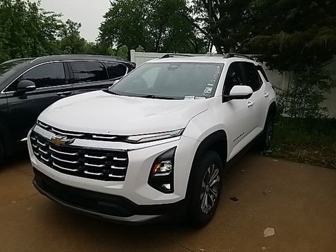 Certified 2025 Chevrolet Equinox LT w/ Convenience Package II FWD image 13