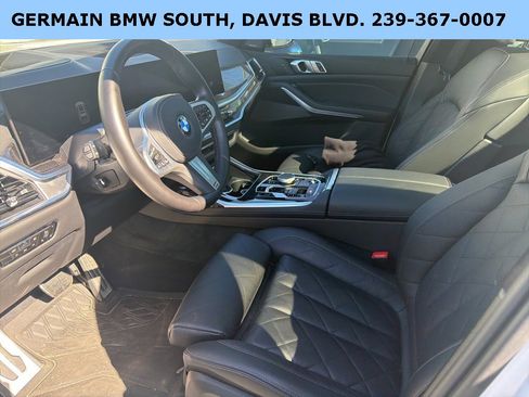 Certified 2023 BMW X7 xDrive40i w/ M Sport Package image 18