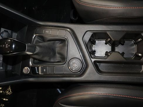 Used 2024 Volkswagen Tiguan Wolfsburg Edition image 14