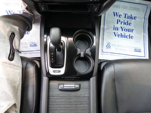 Used 2018 Honda Ridgeline RTL-E image 35