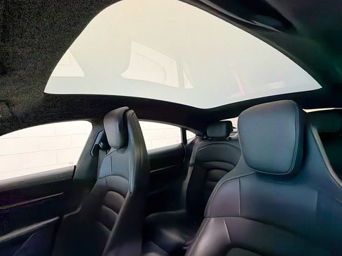 Certified 2025 Porsche Taycan Turbo AWD/4WD image 26