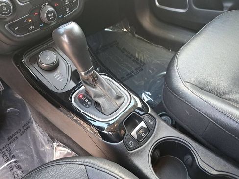 Used 2020 Jeep Compass Limited AWD/4WD image 24