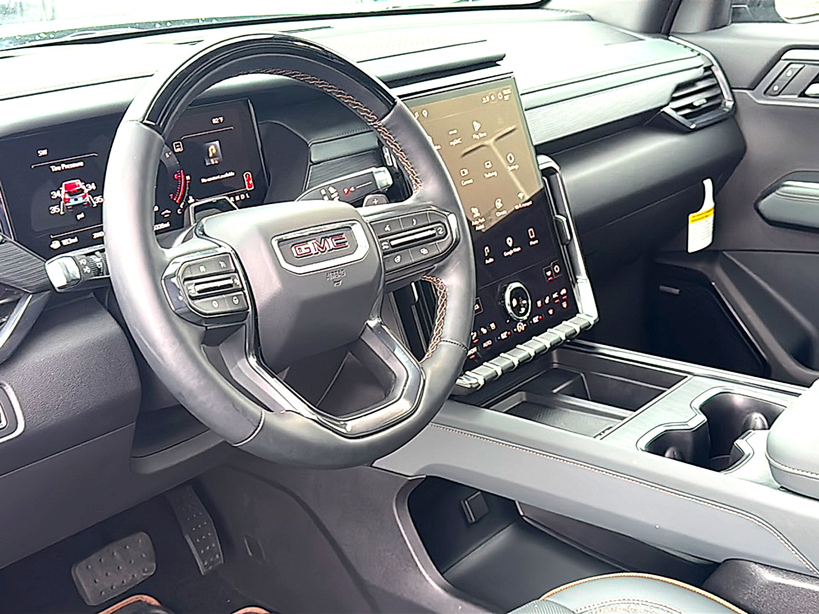 New 2026 GMC Acadia AT4 w/ Super Cruise Package AWD/4WD image 9