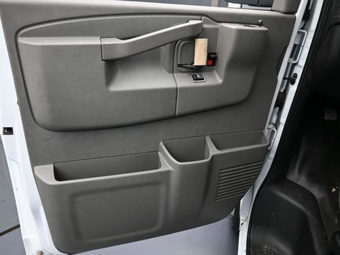 New 2025 Chevrolet Express 3500 Extended w/ Driver Convenience Package image 12