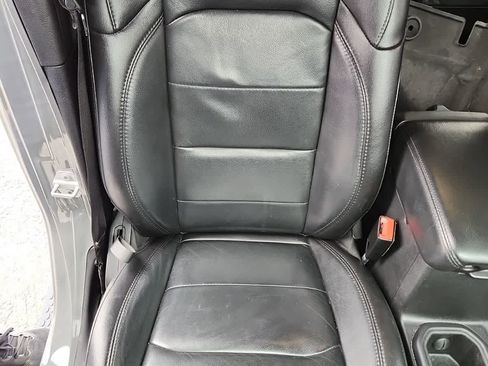 Used 2020 Jeep Wrangler Unlimited Sahara image 18