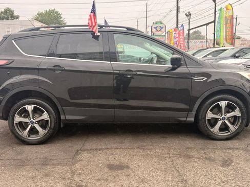 Used 2018 Ford Escape SEL AWD/4WD image 11