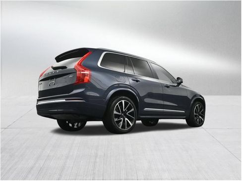 Used 2023 Volvo XC90 B6 Plus w/ Protection Package Premier AWD/4WD image 28