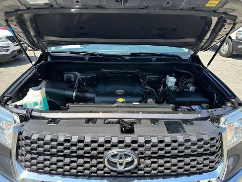 Used 2017 Toyota Tundra SR5 image 47