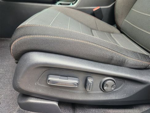 Certified 2025 Honda CR-V Sport image 23