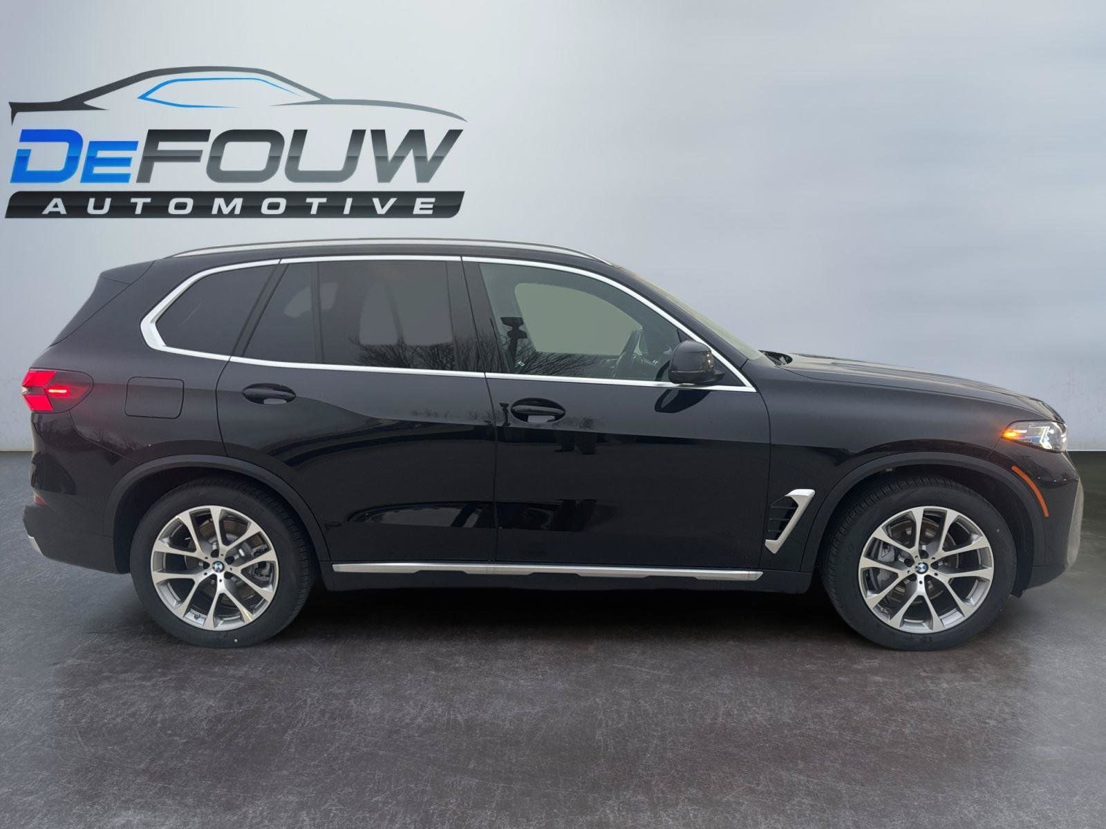 Used 2026 BMW X5 xDrive50e w/ Climate Comfort Package AWD/4WD image 12