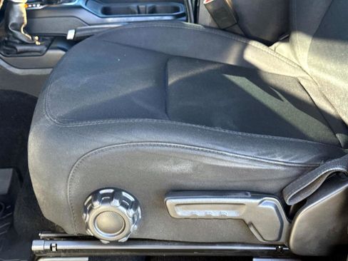 Used 2020 Jeep Gladiator Sport w/ Quick Order Package 24S image 22