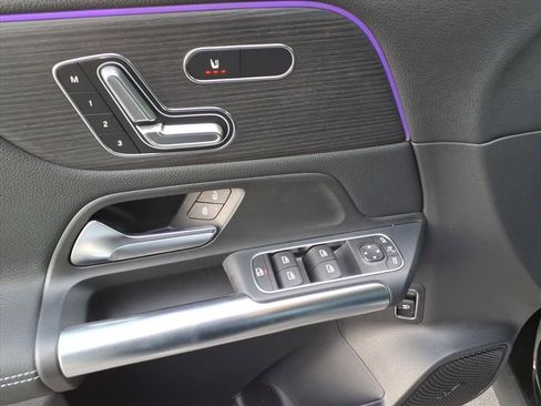 New 2026 Mercedes-Benz GLA 250 4MATIC image 12