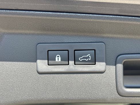 New 2026 Subaru Outback Premium image 13