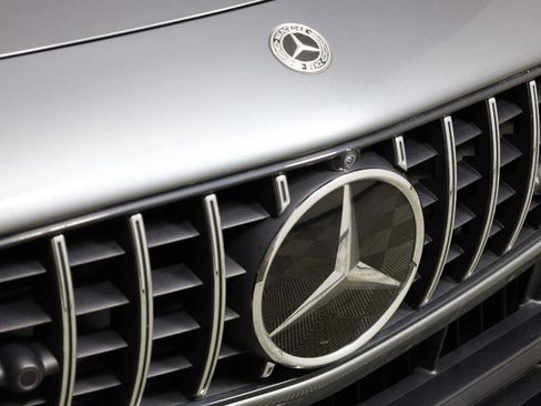 Used 2022 Mercedes-Benz SL 63 AMG 4MATIC w/ AMG Aerodynamic Package image 15