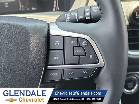 Used 2026 Toyota Grand Highlander FWD image 34