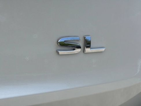 Used 2023 Nissan Rogue SL w/ SL Premium Package FWD image 11