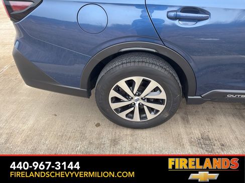 Used 2022 Subaru Outback Premium image 46