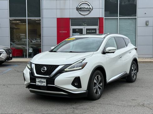 Used 2019 Nissan Murano SV w/ Premium Package image 1