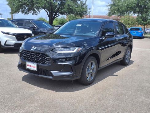 New 2026 Honda HR-V LX image 9