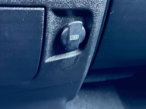 Used 2020 RAM 1500 Warlock AWD/4WD image 25