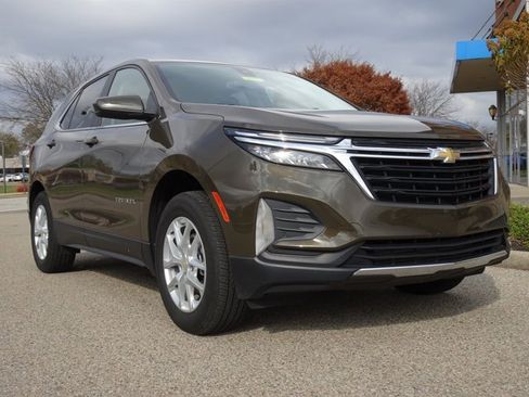Certified 2023 Chevrolet Equinox LT image 29
