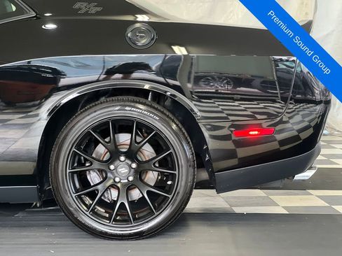 Used 2017 Dodge Challenger R/T Scat Pack RWD image 11