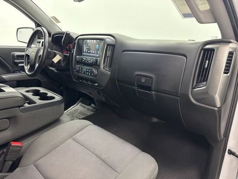 Used 2018 Chevrolet Silverado 1500 LT w/ All Star Edition image 26