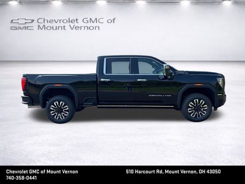 New 2026 GMC Sierra 3500 Denali Ultimate AWD/4WD image 8