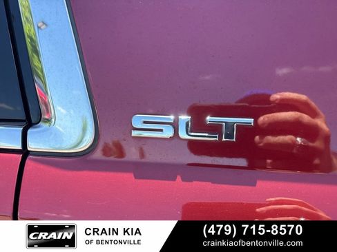 Used 2020 GMC Yukon SLT w/ Open Road Package AWD/4WD image 13