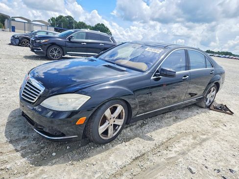 Used 2013 Mercedes-Benz S 550 4MATIC image 3