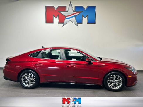 Used 2023 Hyundai Sonata SEL FWD image 1