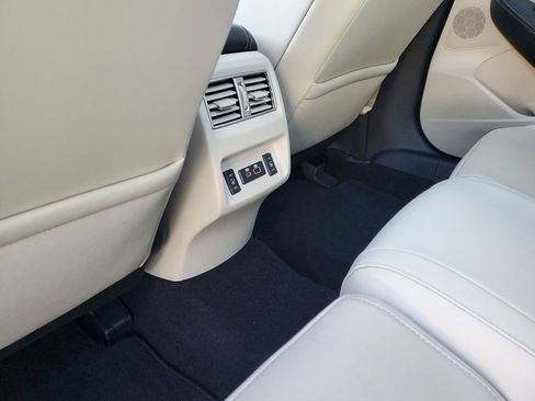 Certified 2023 Nissan Maxima Platinum w/ Sport Mat Group FWD image 13