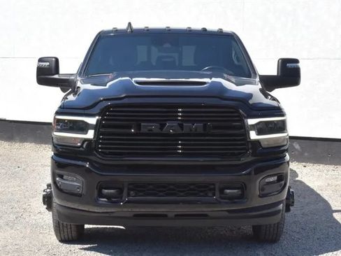 Used 2023 RAM 3500 Laramie AWD/4WD image 7