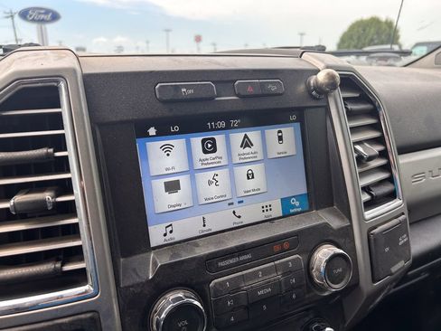 Used 2017 Ford F350 Lariat AWD/4WD image 17
