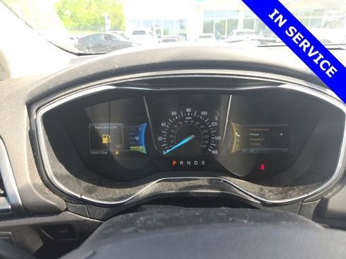 Used 2014 Ford Fusion Titanium AWD/4WD image 4