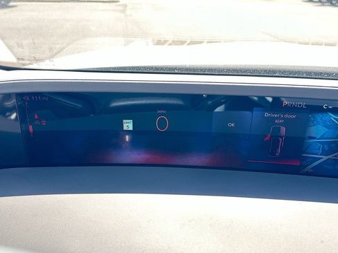 New 2026 Lincoln Nautilus Premier image 12