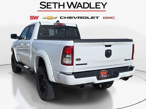 Used 2022 RAM 1500 Big Horn w/ Night Edition AWD/4WD image 5