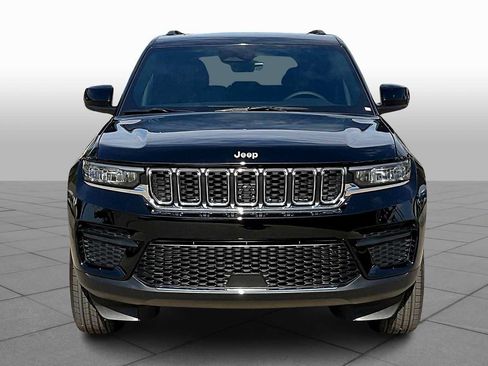 New 2025 Jeep Grand Cherokee Laredo X w/ Luxury Tech Group I AWD/4WD image 3