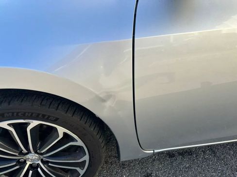 Used 2015 Toyota Corolla S image 22