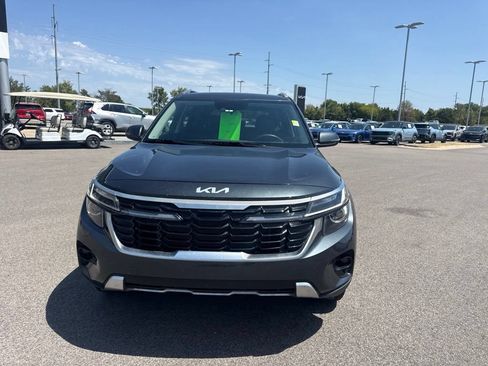 Certified 2025 Kia Seltos S AWD/4WD image 4