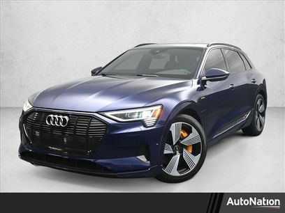 Used 2022 Audi e-tron Premium Plus w/ Premium Plus Package