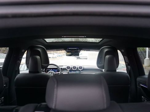 Certified 2025 Mercedes-Benz GLC 300 4MATIC image 19