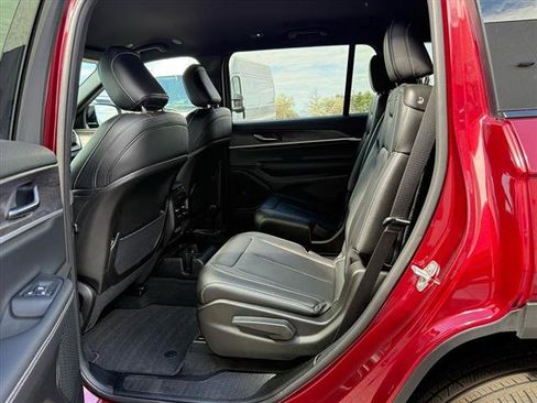 Certified 2025 Jeep Grand Cherokee L Limited w/ Black Appearance Package RWD image 13