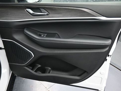 New 2025 Jeep Grand Cherokee Limited w/ Luxury Tech Group II image 37